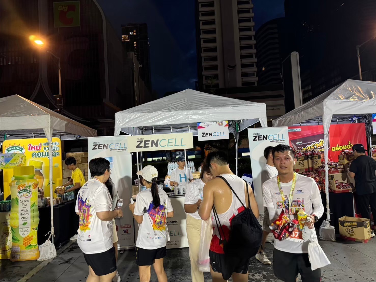 LINE_ALBUM_Marathon central_250120_4